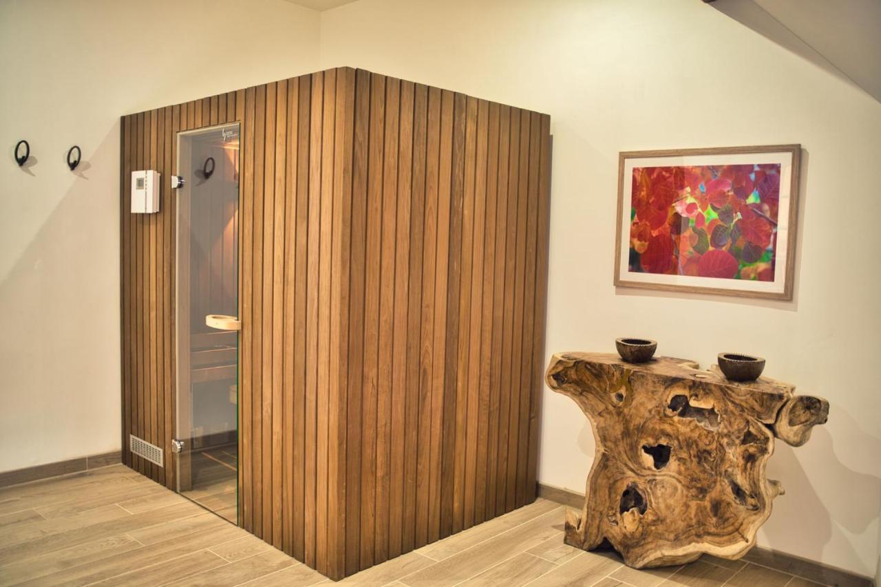 L'Oxalis Villa, Sauna Et Jaccuzi Privatif Bullion Kültér fotó